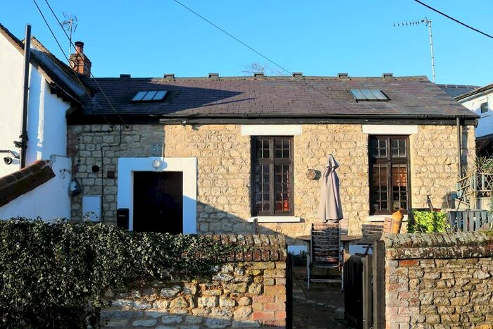 2 Bedroom Cottage To Rent In Dinton, Buckinghamshire, HP17