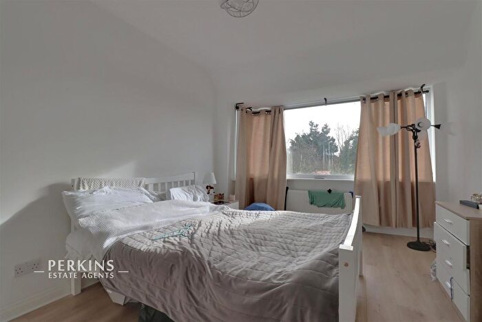3 Bedroom Terraced House For Sale In Jeymer Drive, Greenford, UB6