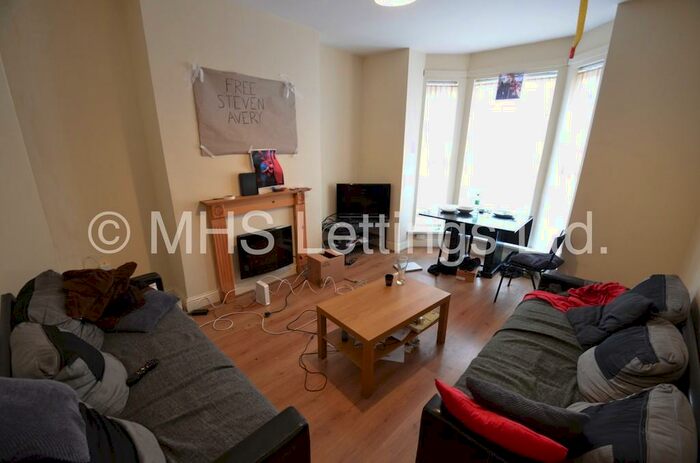 4 Bedroom Terraced House To Rent In Cardigan Road, Leeds, LS6