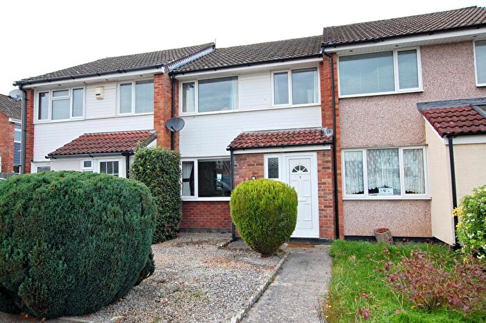 3 Bedroom Terraced House For Sale In Maple Walk, Pucklechurch, Bristol, BS16