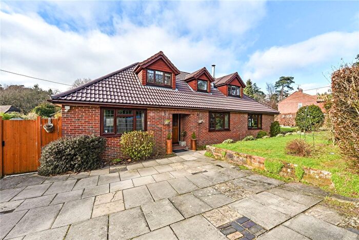4 Bedroom Detached House For Sale In Stonehill Road, Headley Down, Bordon, Hampshire, GU35