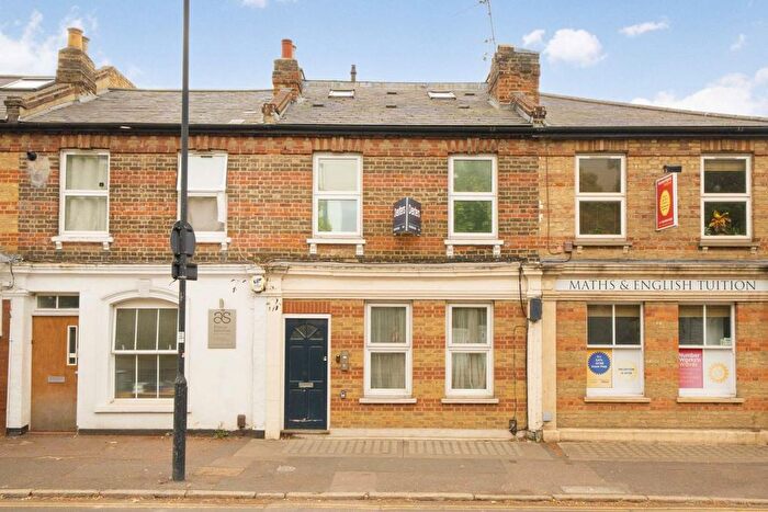 2 Bedroom Flat For Sale In Alexandria Road, Ealing, W13