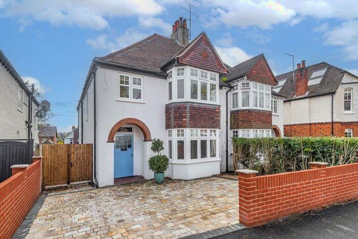 4 Bedroom Semi-Detached House To Rent In High Park Road, Farnham, GU9