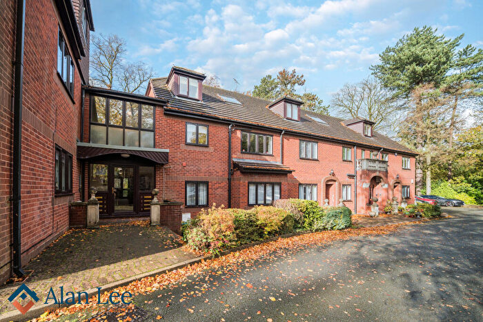 2 Bedroom Flat For Sale In The Bowmans, Victoria Road, Macclesfield, SK10