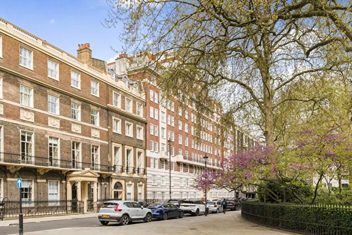 3 Bedroom Flat For Sale In Portman Square, Marylebone, London, W1H