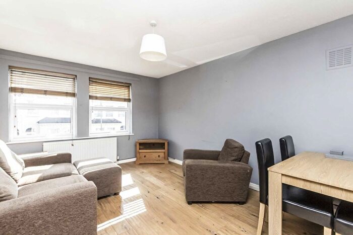 1 Bedroom Flat To Rent In Moring Road, London, SW17