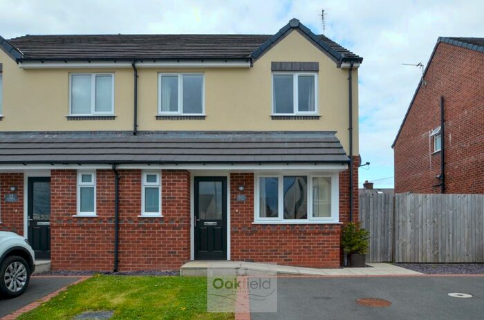 3 Bedroom Semi-Detached House To Rent In Holmleigh Close, Buckley, Flintshire, CH7