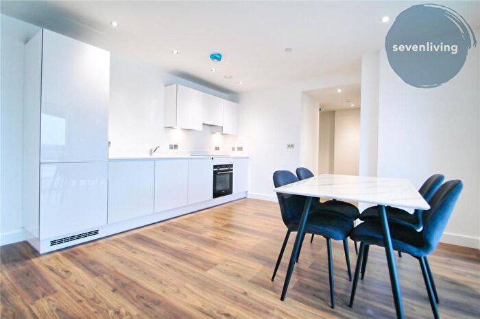 2 Bedroom Apartment To Rent In The Grand Exchange, Market Street, Bracknell, Berkshire, RG12