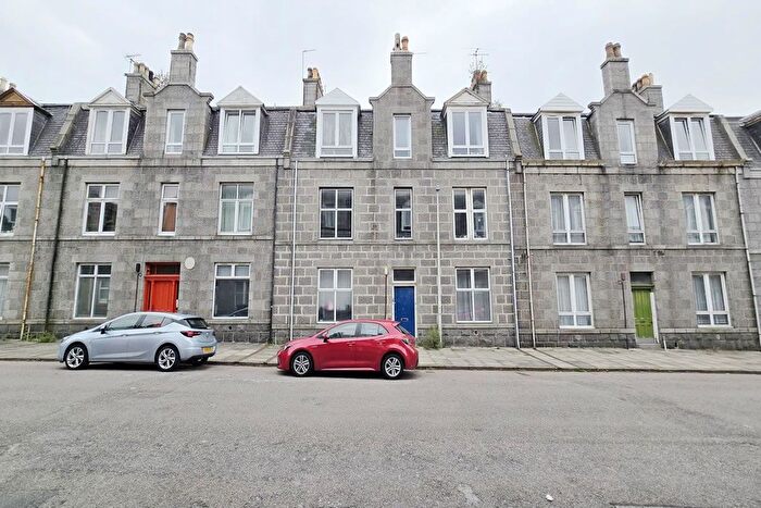 2 Bedroom Flat For Sale In , Elmbank Road, Aberdeen, AB24