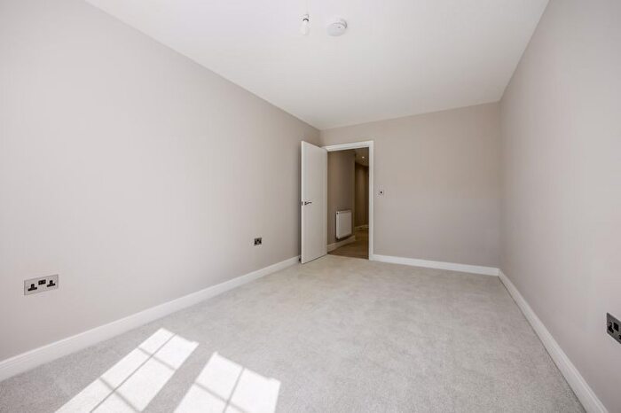 1 Bedroom Flat For Sale In Ringwood Road, St. Leonards, Ringwood, BH24