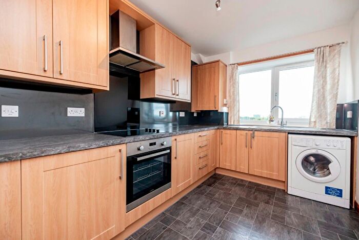 2 Bedroom Flat To Rent In Ashgrove Road, Kittybrewster, Aberdeen, AB25