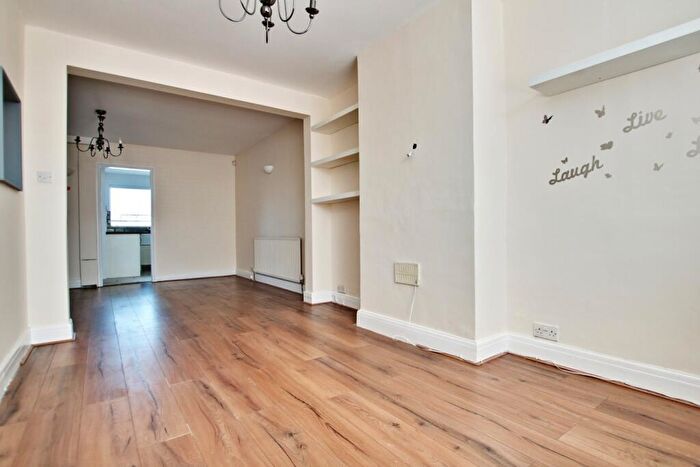 3 Bedroom Terraced House To Rent In Old Farm Avenue, Sidcup, Kent, DA15