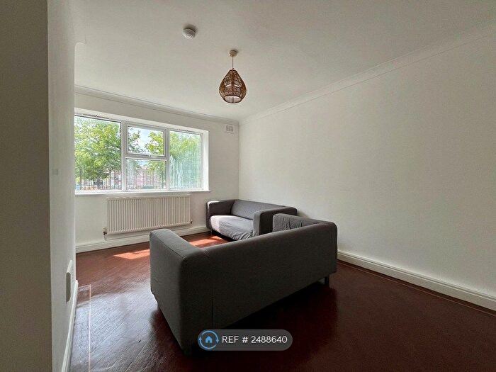 3 Bedroom Flat To Rent In Grenville Street South, Liverpool, L1