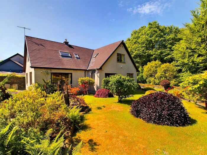 5 Bedroom Detached House For Sale In Minnow Falls, Manse Brae, Lochgilphead, Argyll, PA31