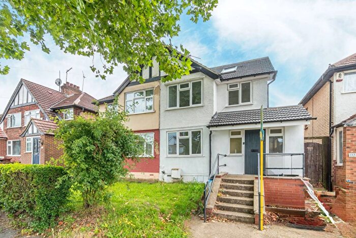 4 Bedroom Semi-Detached House To Rent In Long Elmes, Harrow Weald, Harrow, HA3