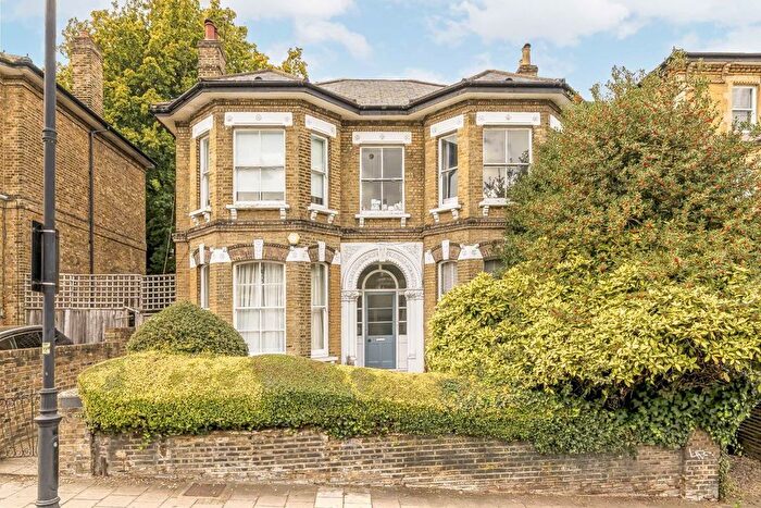 1 Bedroom Flat To Rent In Gipsy Hill, Norwood, SE19