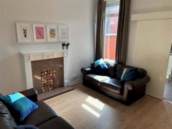 4 Bedroom Terraced House To Rent In Hugh Road, Coventry, CV3