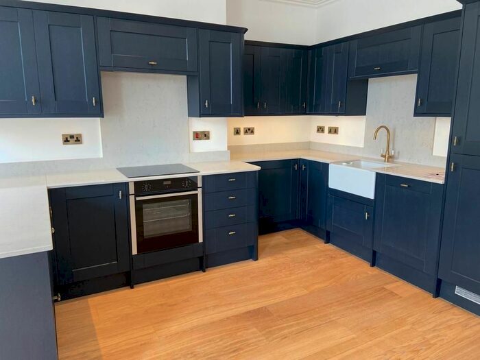 1 Bedroom Flat To Rent In Parade, Leamington Spa, CV32