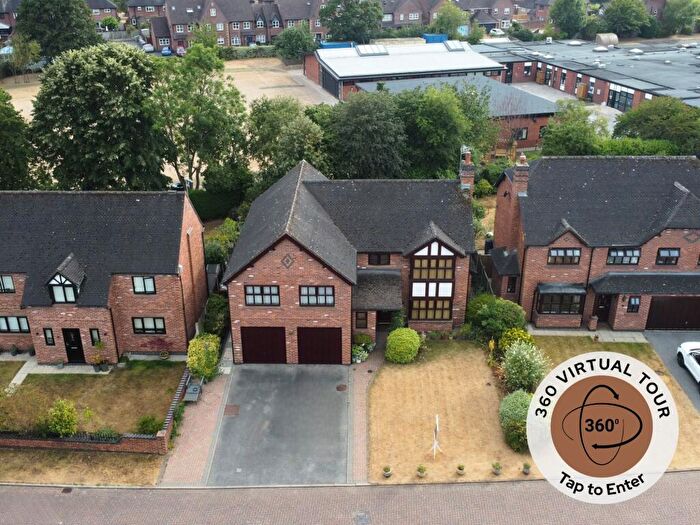 5 Bedroom Detached House For Sale In Chartwell Park, Sandbach, CW11