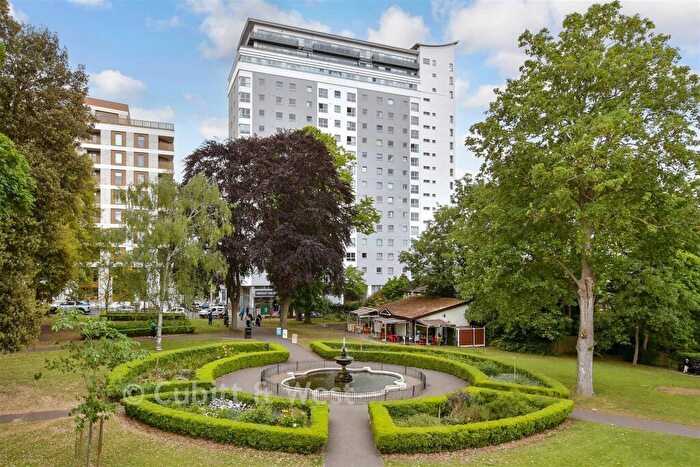1 Bedroom Apartment For Sale In Throwley Way, Sutton, Surrey, SM1