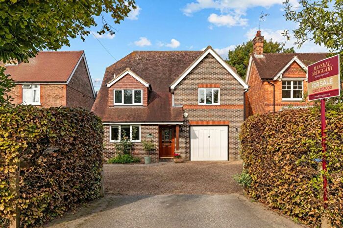 5 Bedroom Detached House For Sale In Hayes Lane, Slinfold, RH13