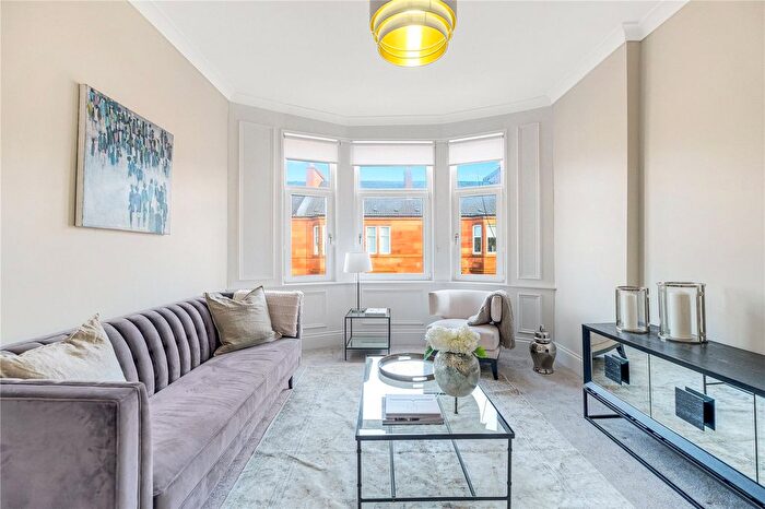 2 Bedroom Flat For Sale In Cartvale Road, Battlefield, Glasgow, G42