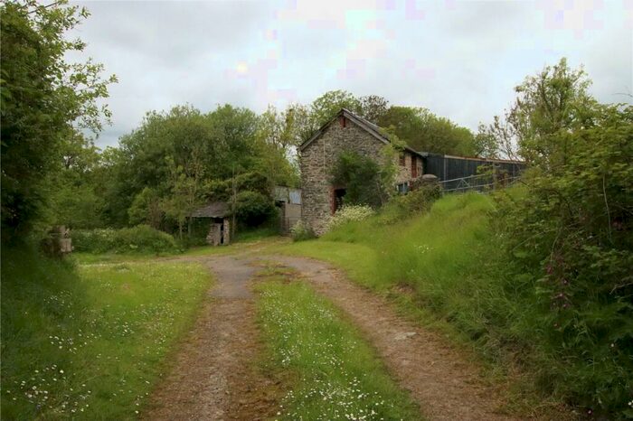 Detached House For Sale In Brayford, Barnstaple, Devon, EX32