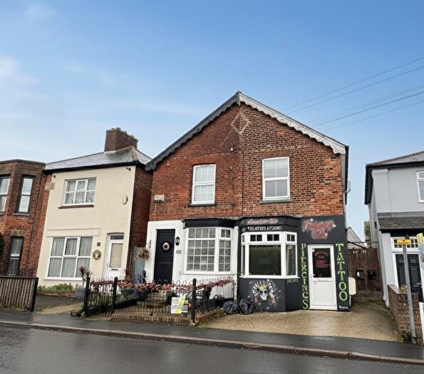 1 Bedroom Apartment To Rent In Station Road, Burnham-On-Crouch, CM0