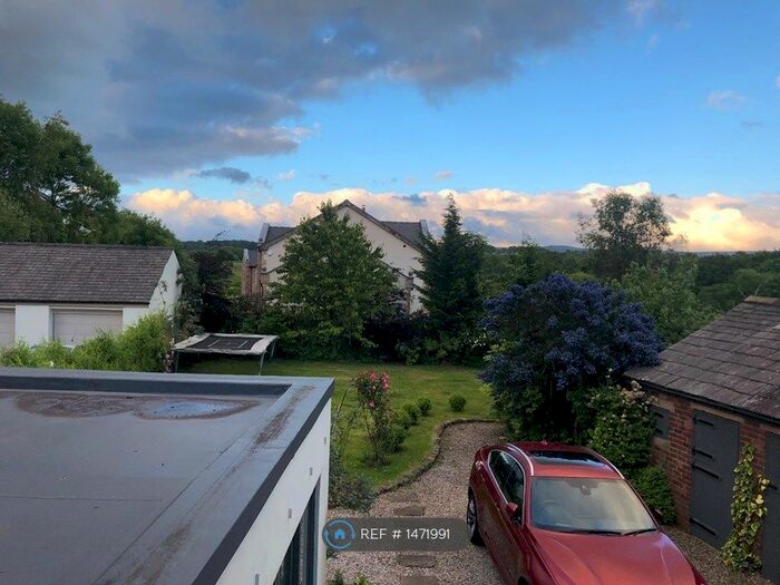 6 Bedroom Detached House To Rent In Whittle Le Woods, Chorley, PR6