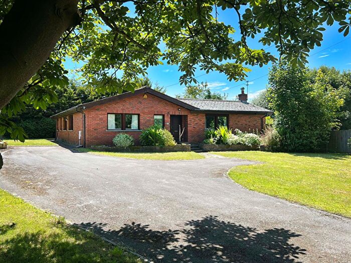 2 Bedroom Bungalow For Sale In Jacksmere Lane, Scarisbrick, Ormskirk, L40