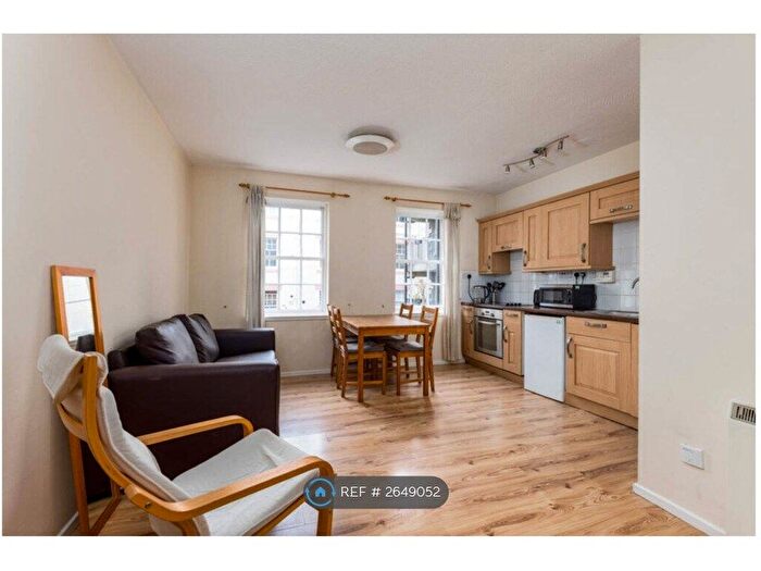 1 Bedroom Flat To Rent In Websters Land, Edinburgh, EH1