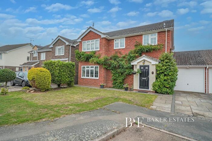 4 Bedroom Detached House For Sale In Buckleys Close, Wickham Bishops, CM8