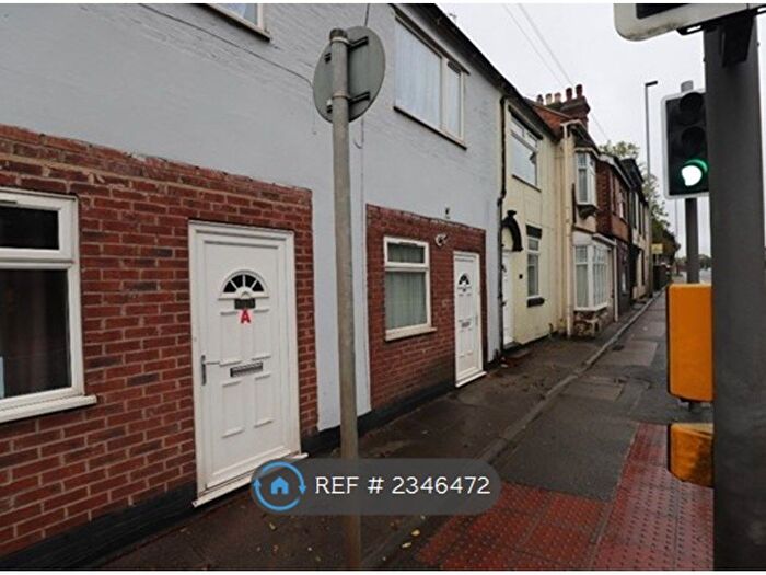 2 Bedroom Flat To Rent In Stone Road, Stoke-On-Trent, ST4