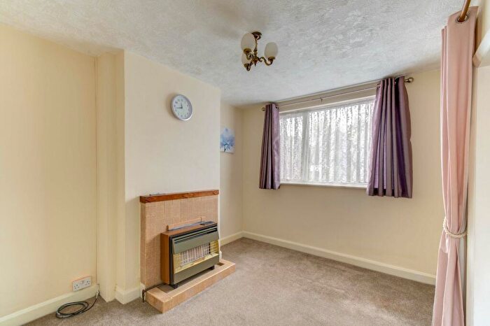 2 Bedroom End Of Terrace House For Sale In Edenhurst Road, Birmingham, West Midlands, B31