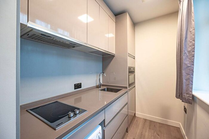 Studio To Rent In Brent Street, Hendon, London, NW4