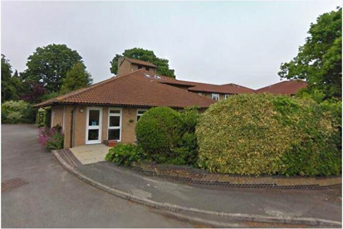 Studio To Rent In St. Michaels Road, SO31