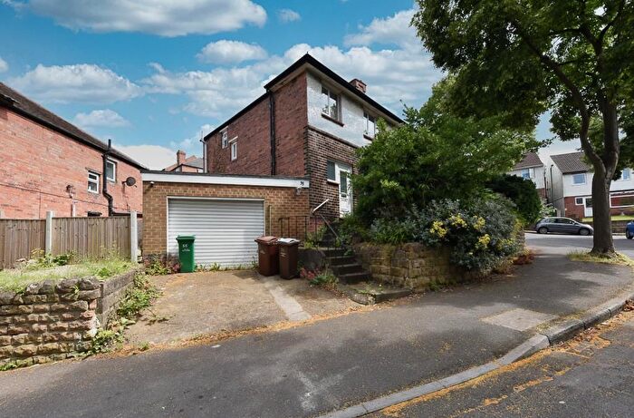 3 Bedroom Property For Sale In Warren Avenue, Nottingham, NG5