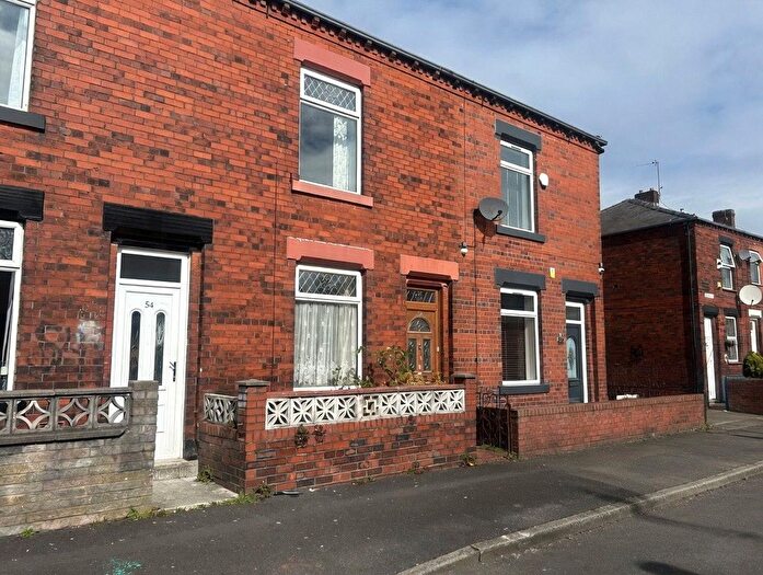2 Bedroom Terraced House For Sale In Huxley Street, Clarksfield, Oldham, OL4