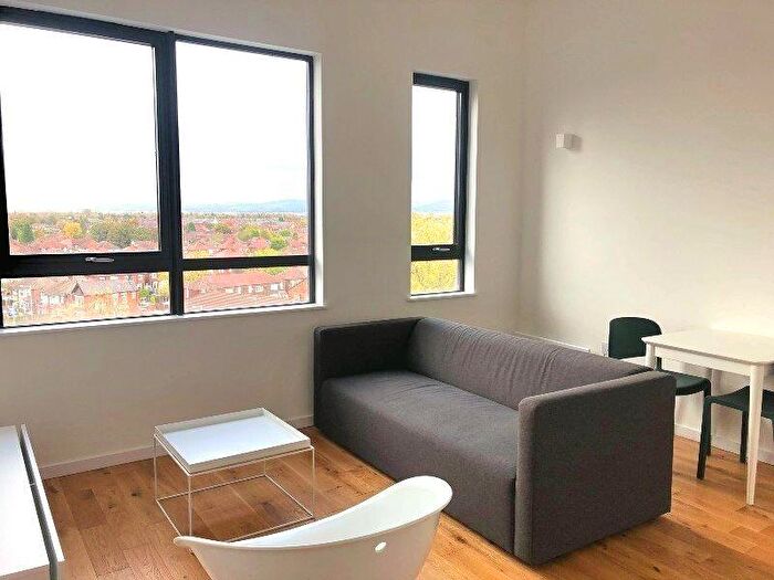 1 Bedroom Apartment To Rent In Elisabeth Mill, Elisabeth Gardens, Stockport, SK5