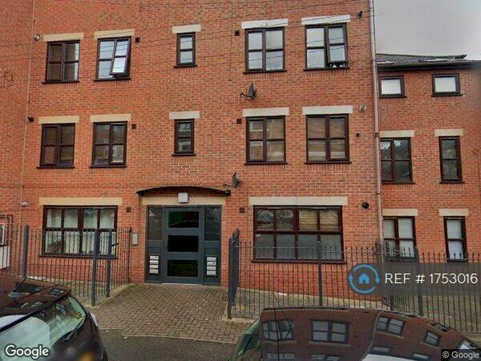 2 Bedroom Flat To Rent In The Yard, Nottingham, NG7