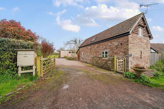3 Bedroom Barn Conversion For Sale In Hay On Wye, Great Oak, Eardisley, Herefordshire, HR3