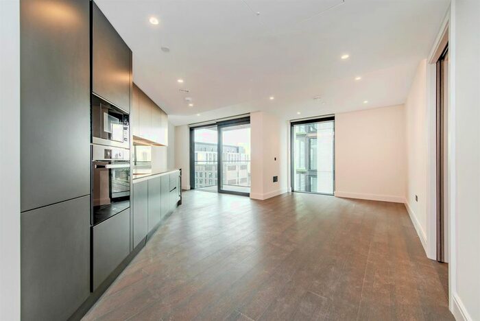 1 Bedroom Flat To Rent In The Dumont, Albert Embankment, Nine Elms, London, SE1