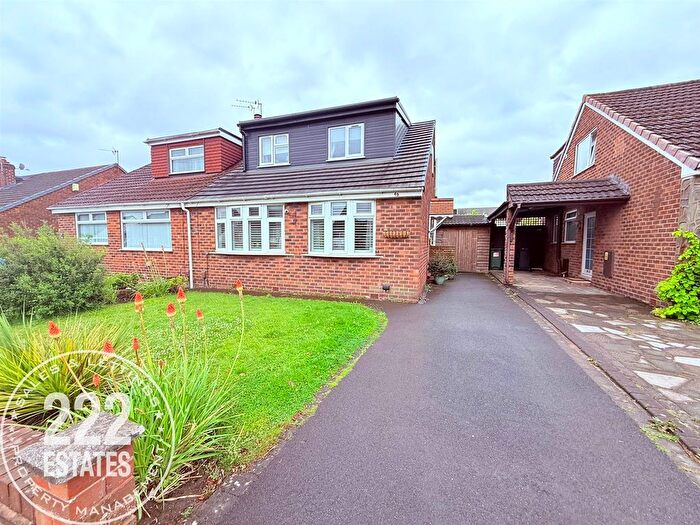 2 Bedroom Semi-Detached Bungalow For Sale In Cranborne Avenue, Warrington, WA4