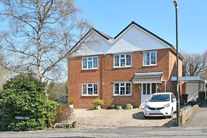 5 Bedroom Detached House For Sale In Pembroke Road, Dronfield, Derbyshire, S18