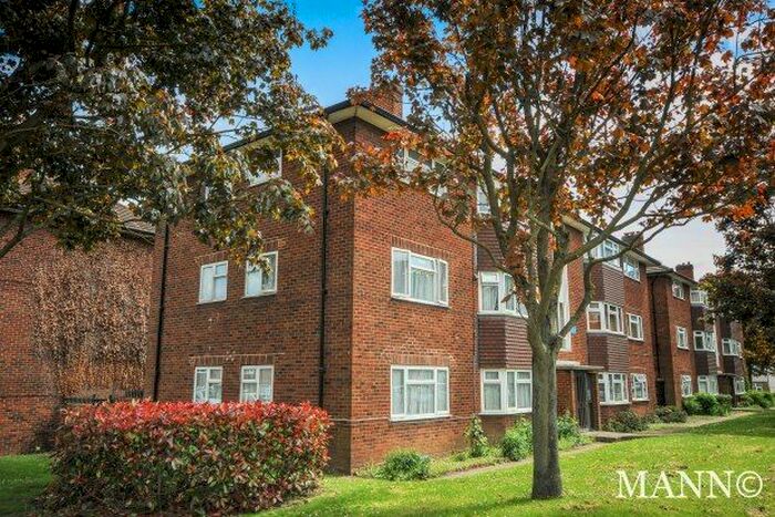 2 Bedroom Flat To Rent In Bailey Place, London, SE26