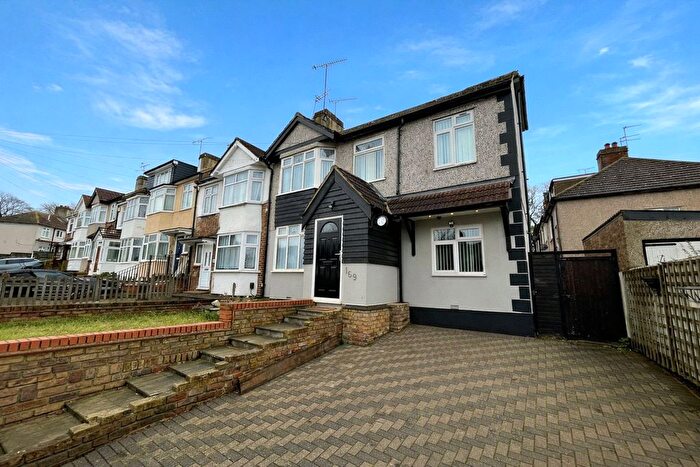 5 Bedroom End Terrace House To Rent In Woodbrook Road, Plumstead, London, SE2