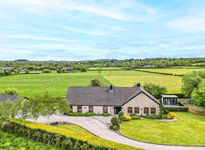 4 Bedroom Detached House For Sale In Ballysculty Road, Templepatrick, BT41