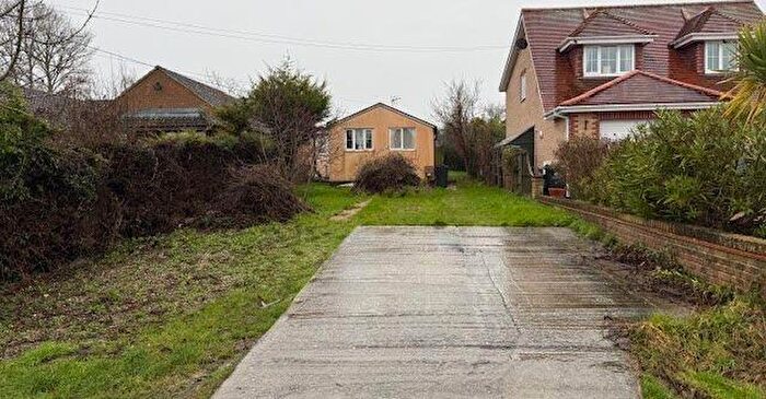 1 Bedroom Bungalow For Sale In Rose Cottage, Oakmead Road, St. Osyth, Clacton-on-Sea, Essex, CO16