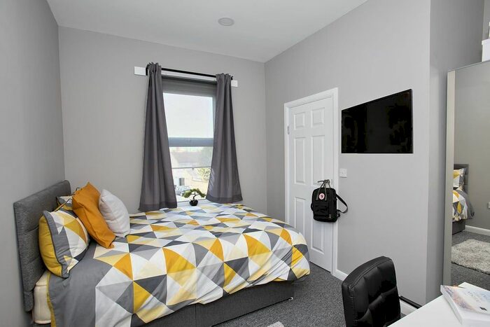 4 Bedroom Terraced House To Rent In St. Margaret Road, Stoke, Coventry, CV1