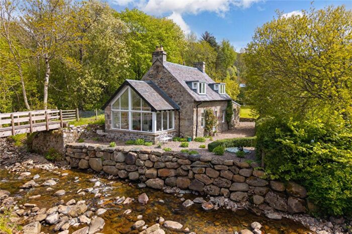 2 Bedroom Detached House For Sale In Pier Cottage, Ardtalnaig, Aberfeldy, Perthshire, PH15
